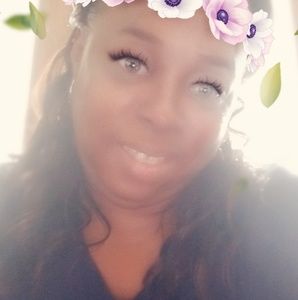 Meet your Posher, Janetta